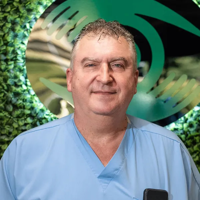 Д-р Винченцо Николов